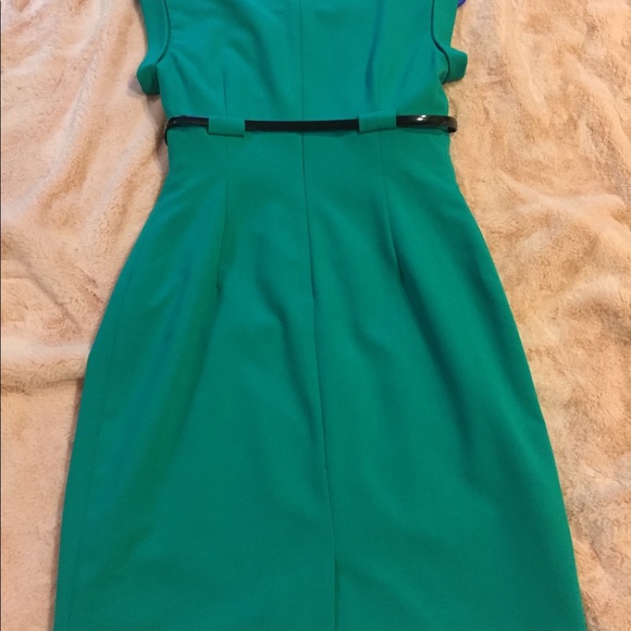 Dress - Picture 3 of 5